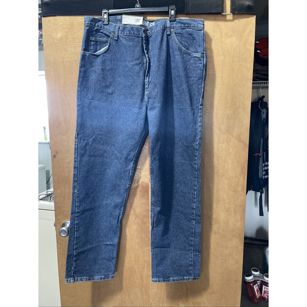 Gander Mountain NWT Jeans Mens 42X32 Straight Relaxed Fit‎ NEW Work Outdoor
